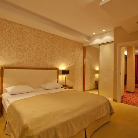 Amber Spa Boutique Hotel-3